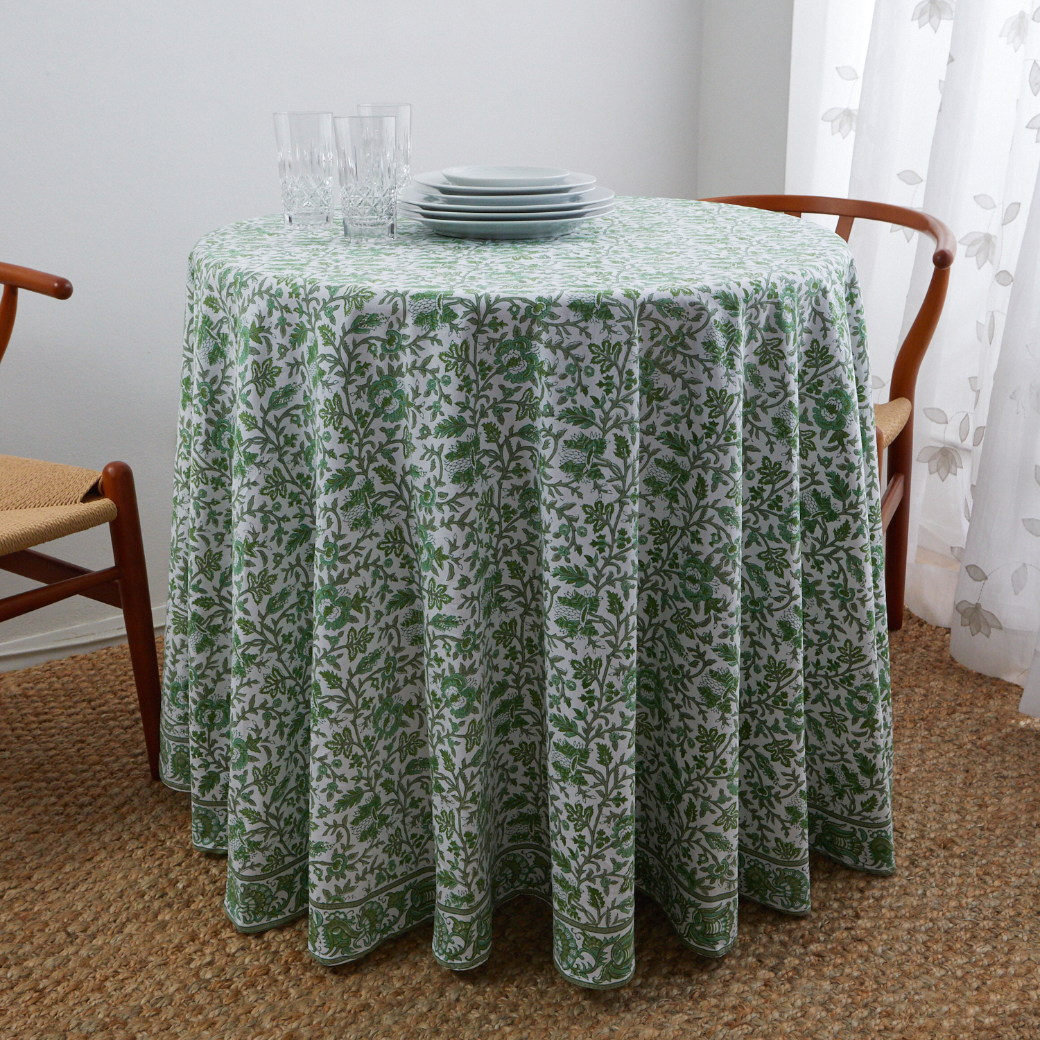 Aria Round Tablecloth Green, Table Linens Round